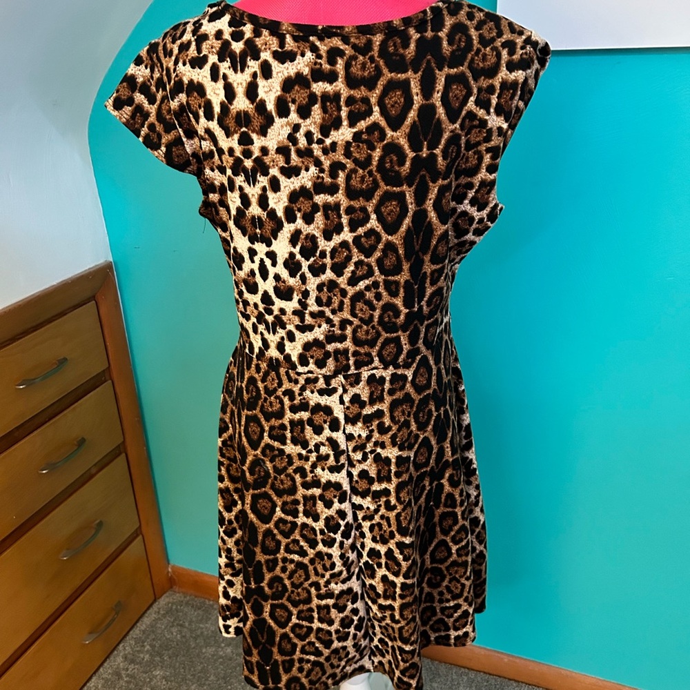 CHEETAH DRESS 🤠 - Picture 4 of 5